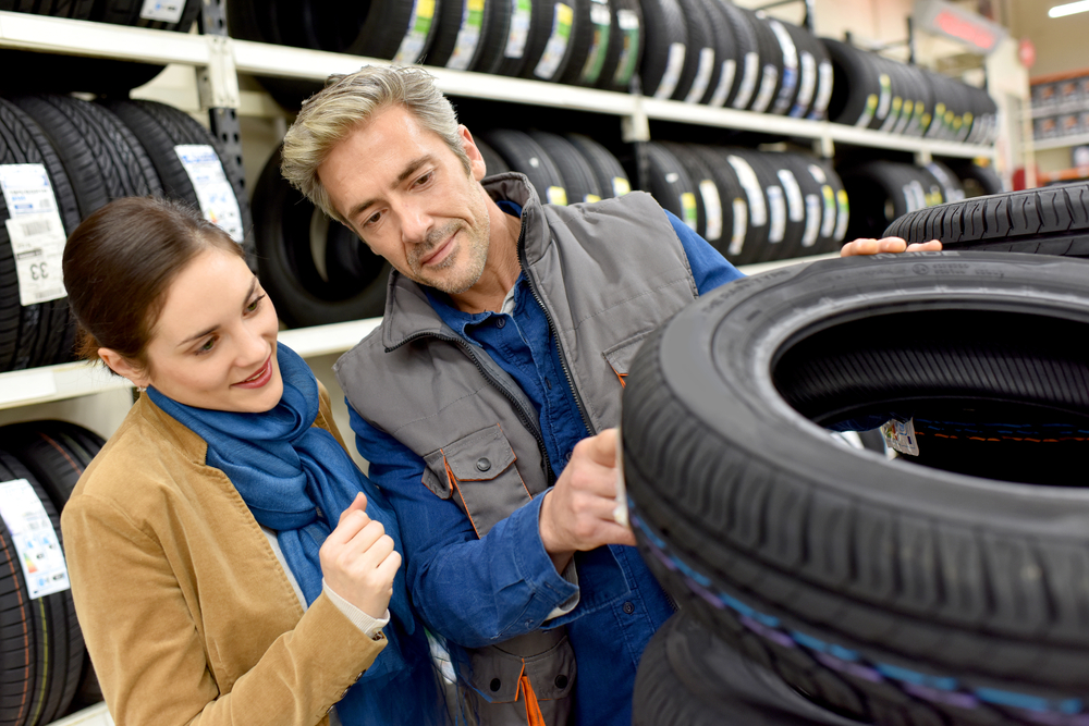 Prečo kúpiť pneumatiky s asymetrickým dezénom